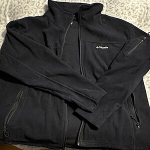 Columbia Women’s Black Fleece Jacket